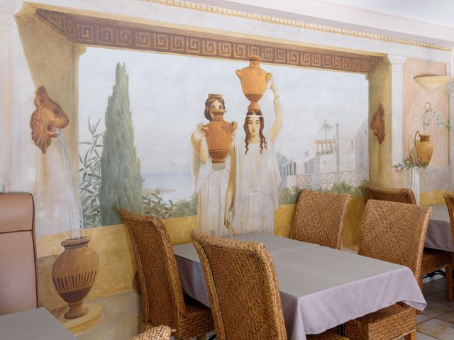 Restaurant Di Roma .